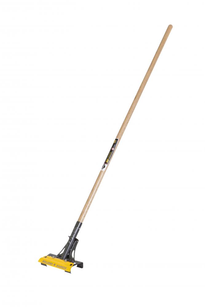 Handle in wood 1-1/8&#34; x 60&#34; with bracket and scraper, Garant Pro