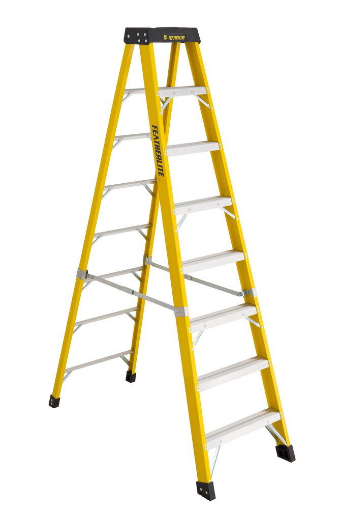 8&#39; Fiberglass Step Ladder Type IA 300 Load Capacity (lbs)