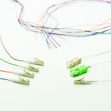 HellermannTyton FALCAX9SM3 - Pigtail, LC/APC, 900um, SM, 1m, 1/pkg